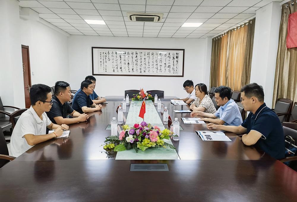 在线精品亚洲观看不卡欧